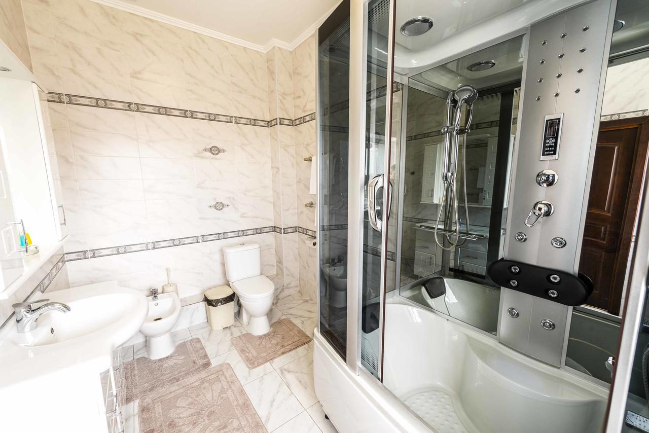 Adler Otel Astana Dış mekan fotoğraf
